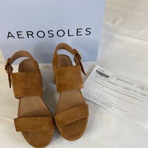 AEROSOLES Tan Sandals with Classic Two-Strap Design